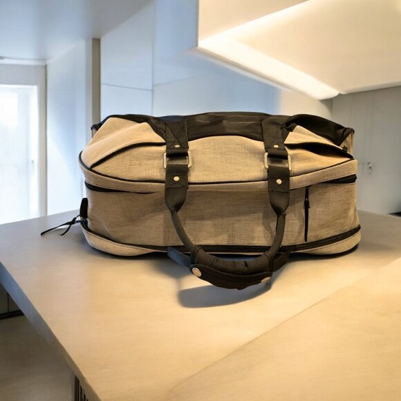 LULULEMON WEEKENDER Extra Large Duffel Bag - Picture 2 of 7